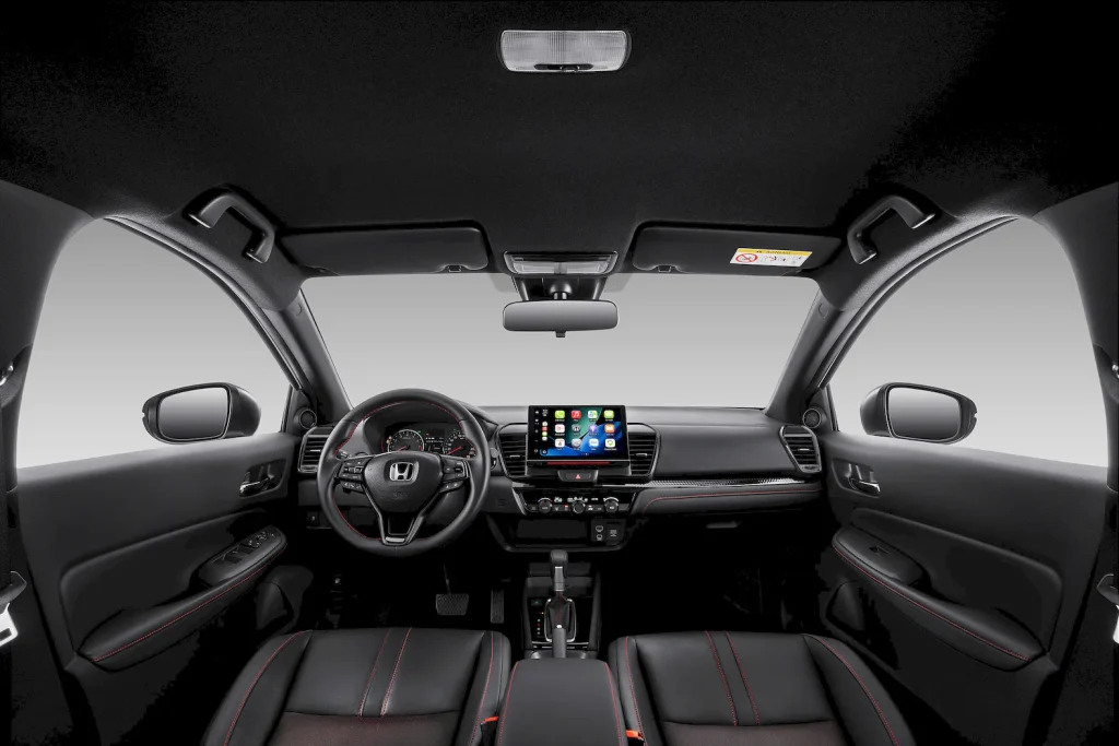 Honda CITY Toàn cảnh khoang lái